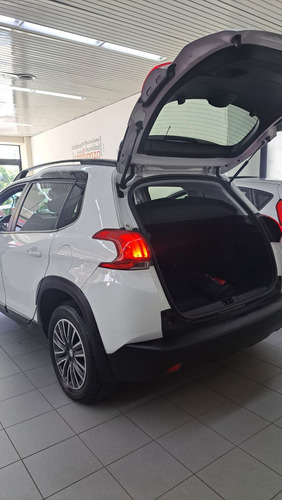 Peugeot 2008 1.6 Active