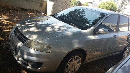 Imagem 1 de 4 de Fiat Stilo 2010 1.8 8v Flex Dualogic 5p