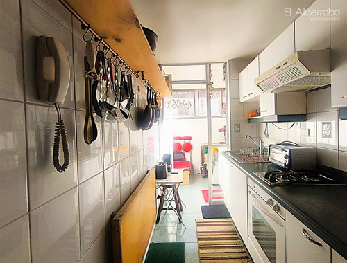 Departamento En Venta De 1 Dorm. En Las Condes (metro Colón)