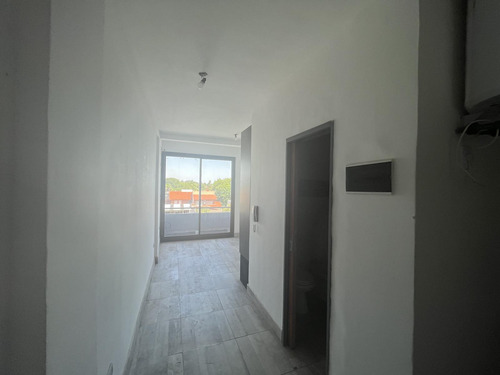 Hermoso Departamento Monoambiente En Monte Grande