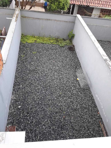 Imagem 1 de 15 de Casa - Padrão, Para Venda Em Joinville/sc - V531