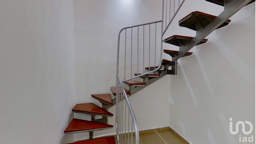 Venta Departamento 2 Ambientes Centro (área 1)