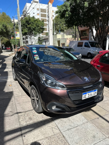 Peugeot 208 1.6 In Concert