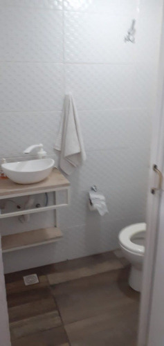 Local Venta De 15 Metros Cuadrados En Banfield