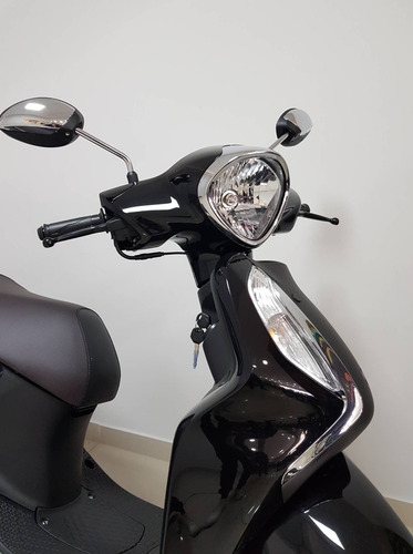 Imagen 17 de 18 de Yamaha Fascino 125cc Scooter En Stock