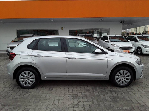 Imagem 6 de 9 de Volkswagen Polo 1.0 Mpi Total Flex Manual