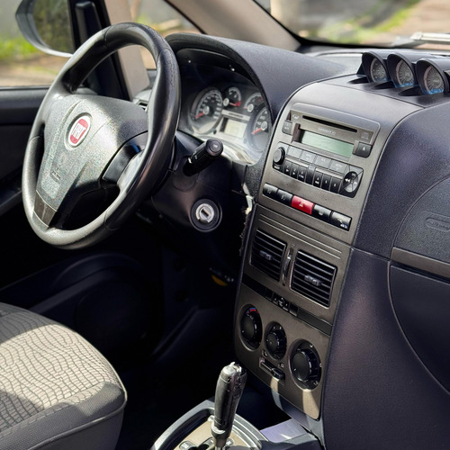 Fiat Idea 1.8 16v Adventure Flex Dualogic 5p