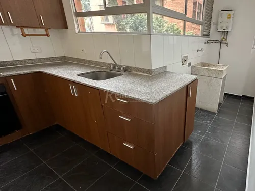Apartamento En Arriendo En Zuñiga. Cod A775979