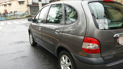 Imagem 12 de 13 de Renault Scenic 2007 1.6 16v Authentique Hi-flex 5p