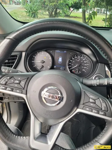 Nissan X-Trail 2.5 Advance