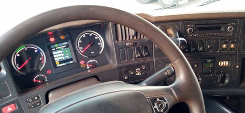 Imagem 12 de 15 de Scania R-440 6x2