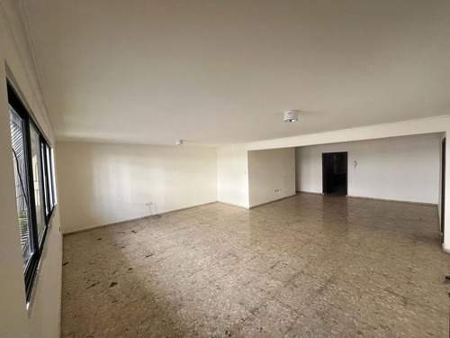 Apartamento En  Alquiler - Ubicado En Serralles