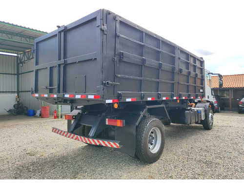 Iveco 170e21 Ano 2023 Caçamba Agrícola