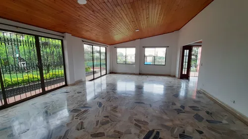 Se Alquila Casa Campestre En La Buitrera