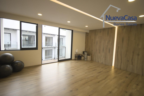 Estrena! Departamento A La Venta, Ubicado Sobre Universidad, Col. Del Valle.
