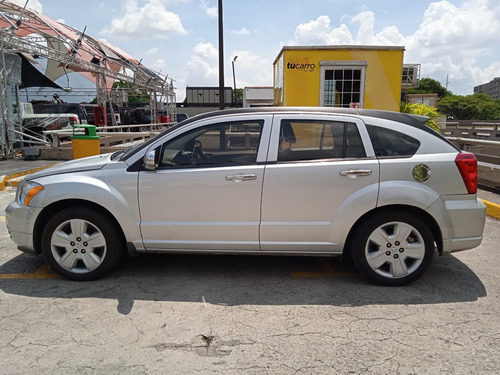 Imagen 4 de 18 de Dodge Caliber Le