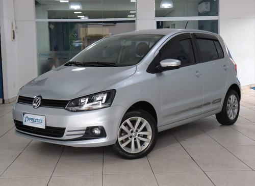Volkswagen Fox Connect 1.6 Flex 8V 5p
