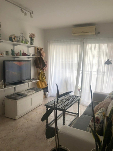 Venta - Departamento - 3 Ambientes - Recoleta - Balcón
