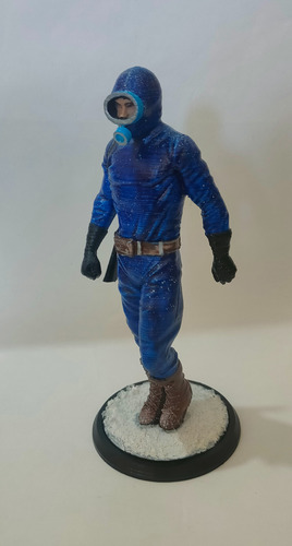 Figura El Eternauta Del Comic Original 18cm