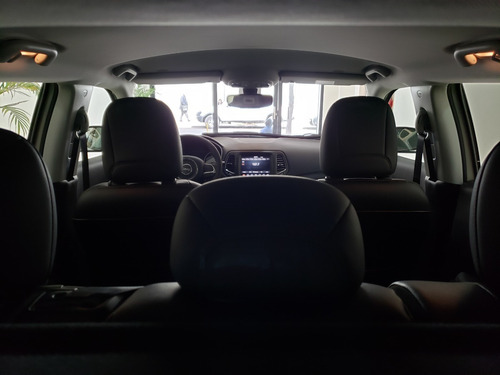 Imagen 13 de 15 de Jeep Compass 2.4 Longitude Plus