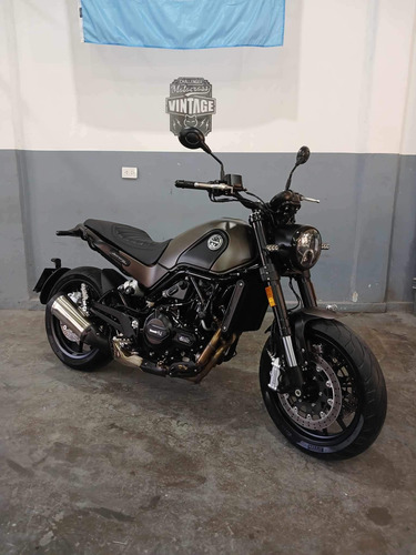 Benelli Leoncino 500