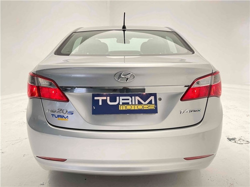 Imagem 12 de 14 de Hyundai Hb20s 1.6 Comfort Plus 16v Flex 4p Manual