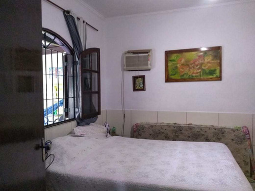 Imagem 5 de 10 de Casa Com 4 Dorms, Vila Ema, São Vicente - R$ 300 Mil, Cod: 137782 - V137782