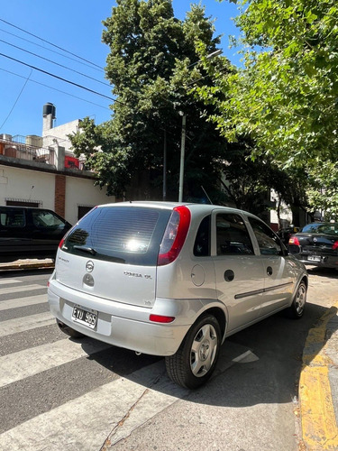 Imagen 3 de 15 de Chevrolet Corsa 2005 1.8 Gl Pack 2
