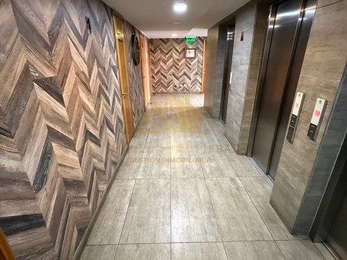 Departamento 2d + 1b Con Balcón En Centro De Concepción