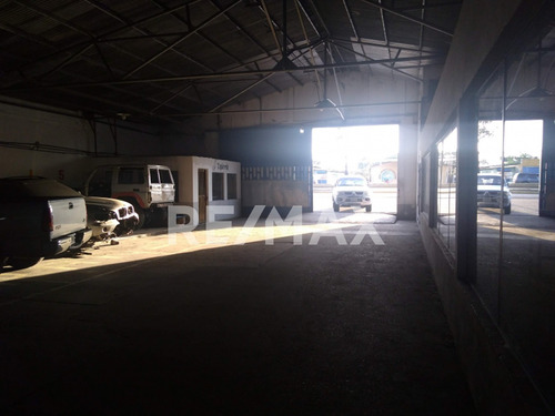 Imagen 10 de 11 de Se Vende Galpón Uso Comercial E Industrial En Tipuro