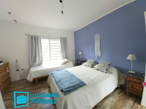 Imagen 9 de 14 de Venta De Hermosa Casa Quinta En Mercedes (b)