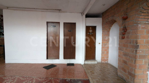 Local Comercial Con Casa Habitación En Venta, Col. Centro, Mazatlán, Sinaloa.