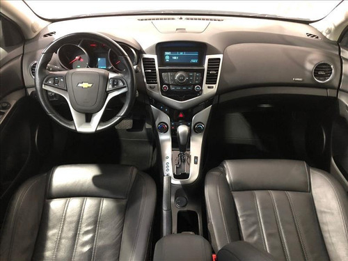 Imagem 9 de 13 de Chevrolet Cruze 1.8 Lt 16v