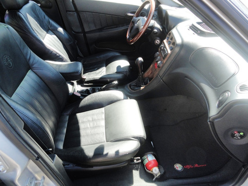 Imagem 10 de 13 de Alfa Romeo 156 Ts Sport 2.0 16v - 2001