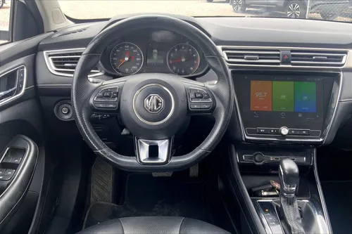 Mg Mg5 2022