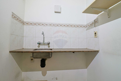 Venta Edificio Ciudad Vieja Con Gran Potencial