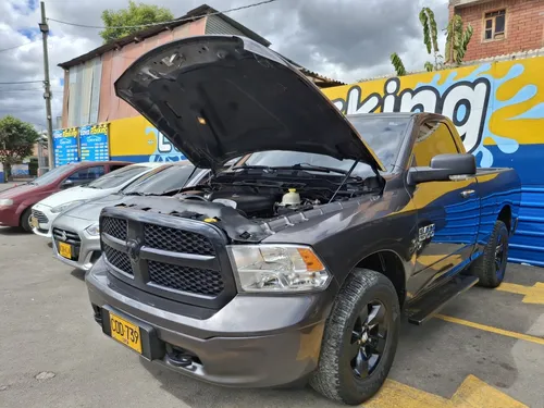 Ram 1500 Slt Mod. 2015