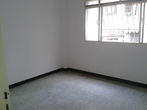 Imagen 12 de 14 de Apartamento En Venta Colinas De Bello Monte