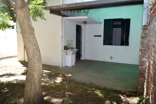 Imagen 3 de 30 de Venta De Casa En Berisso. Excelente Ubicación