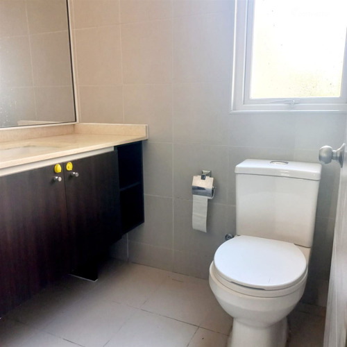 Casa En Venta De 3 Dorm. En Lampa (sin Comisión)