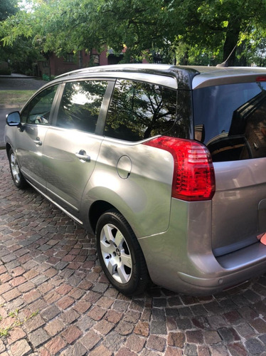 Peugeot 5008 Feline