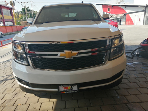 Chevrolet Tahoe 2016 5.4 Ls Tela At