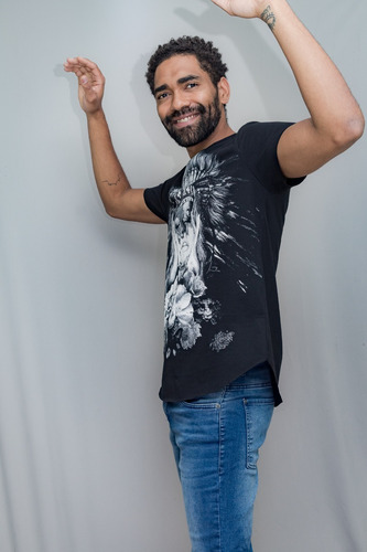 Camiseta Premium Estampada Índia Lovers Corte A Fio
