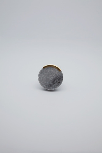 Imagen 2 de 2 de Tirador Lila Gris