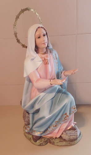 Imagen Sacra Virgen María Para Pesebres Con Detalles Manos. 