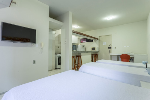 Imagem 3 de 14 de Flat 305 Boa Viagem Preço Justo P/até 3 Hóspedes, Completão