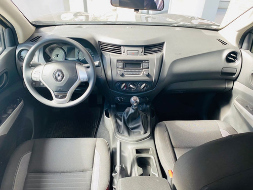 Imagen 7 de 15 de Renault Alaskan 2022 2.3 16v Emotion Mt 4x4 Hilux Amarok J
