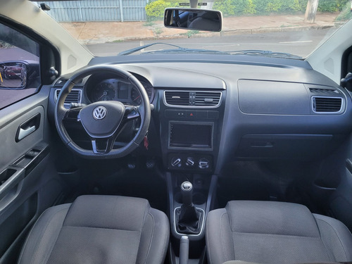 Volkswagen Fox Volkswagen Fox 1.0 8V (Flex) 2p