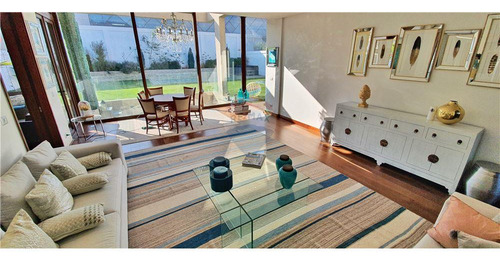 Linda Casa En Condominio Exclusivo Moderno Seguro