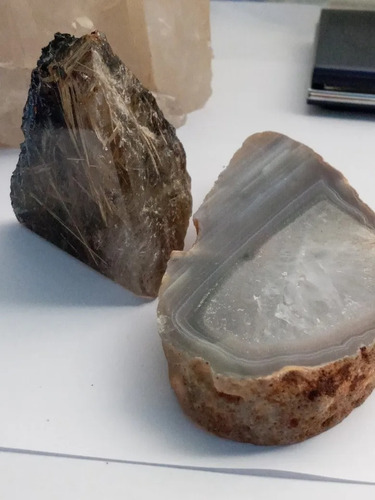 Imagen 7 de 10 de 0026 Se Vende Piedra De Cristal Rutilado Unica De Colección